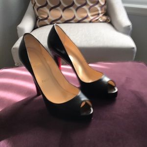 Christian Louboutin PeepToe